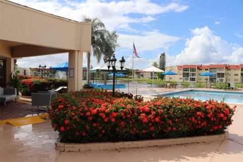 Condo in Fort Lauderdale, Florida, 1 bedroom  № 1210569 - photo 3