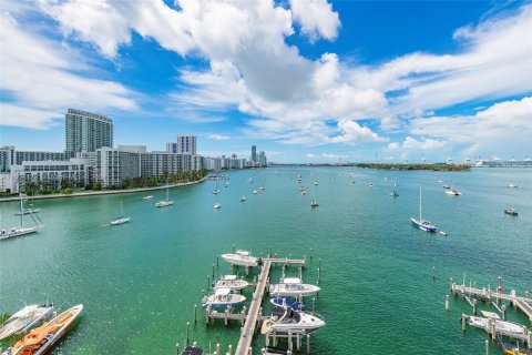 Condominio en venta en Miami Beach, Florida, 2 dormitorios, 161 m2 № 1385642 - foto 7