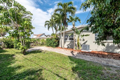 Villa ou maison à vendre à Palm Beach Gardens, Floride: 3 chambres, 177.07 m2 № 1020072 - photo 16