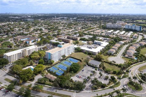 Condominio en venta en Hollywood, Florida, 1 dormitorio, 77.11 m2 № 1401362 - foto 30