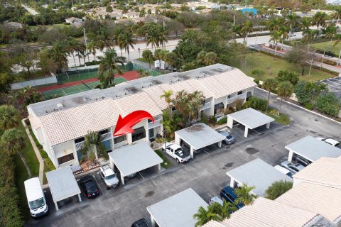 Touwnhouse à vendre à Boynton Beach, Floride: 2 chambres, 182.09 m2 № 1073683 - photo 2
