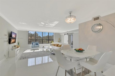 Copropriété à vendre à Boca Raton, Floride: 3 chambres, 142.14 m2 № 1327418 - photo 12