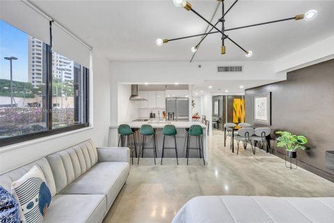 Condominio en venta en Miami, Florida, 50.17 m2 № 1400204 - foto 8