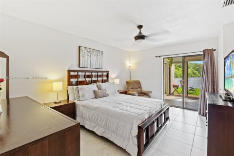 Condominio en venta en Coconut Creek, Florida, 3 dormitorios, 101.54 m2 № 1291314 - foto 10