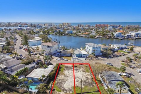 Terreno en venta en Madeira Beach, Florida № 1419532 - foto 16