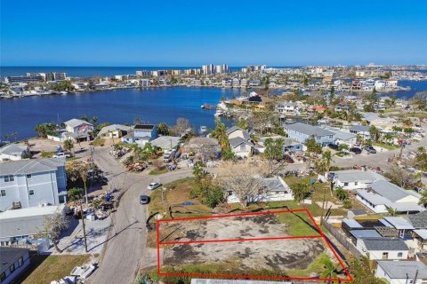 Terreno en venta en Madeira Beach, Florida № 1419532 - foto 15