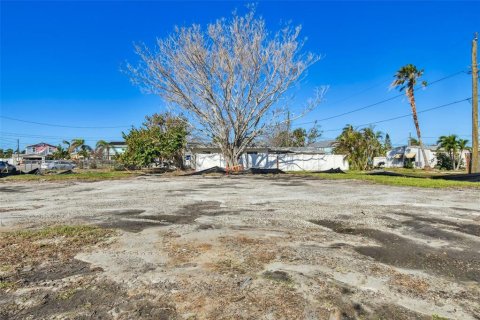 Terreno en venta en Madeira Beach, Florida № 1419532 - foto 9