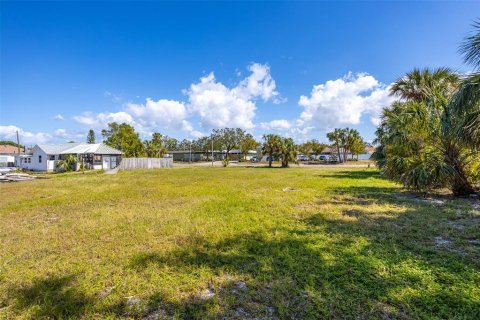 Terreno en venta en Clearwater, Florida № 1419496 - foto 21