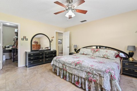 Villa ou maison à vendre à Hobe Sound, Floride: 3 chambres, 184.04 m2 № 1074900 - photo 16
