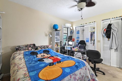 Купить виллу или дом в Хоб-Саунд, Флорида 3 спальни, 184.04м2, № 1074900 - фото 8