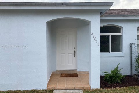 House in Cooper City, Florida 3 bedrooms, 153.66 sq.m. № 1046941 - photo 3