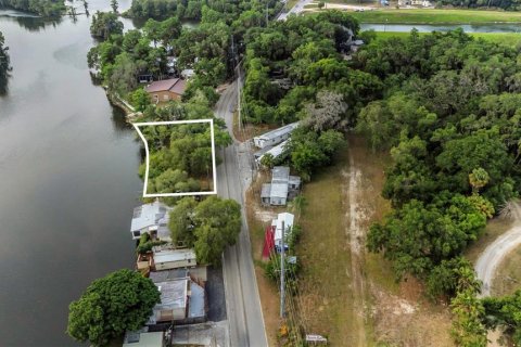 Terreno en venta en Tampa, Florida № 1280465 - foto 1