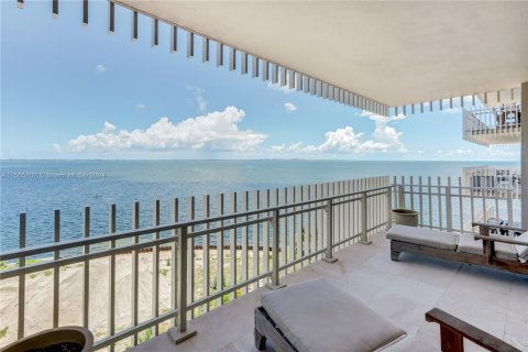 Condo in Miami, Florida, 3 bedrooms  № 1348418 - photo 19