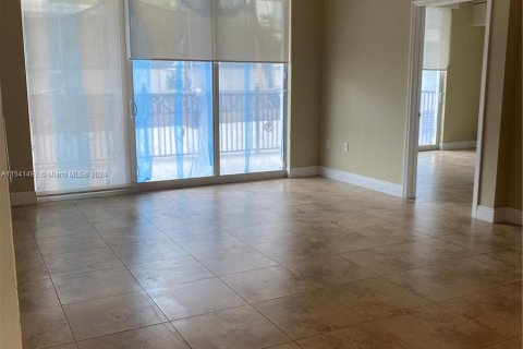 Condominio en venta en Coral Gables, Florida, 2 dormitorios, 106.56 m2 № 1045030 - foto 5