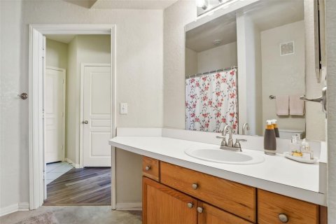 Condominio en venta en Tampa, Florida, 1 dormitorio, 79.06 m2 № 1025143 - foto 18
