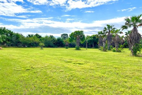 Купить земельный участок в Виро-Бич, Флорида № 1051105 - фото 18