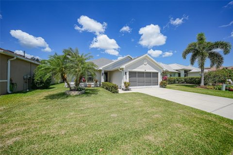 Villa ou maison à vendre à Punta Gorda, Floride: 3 chambres, 183.02 m2 № 1164895 - photo 2