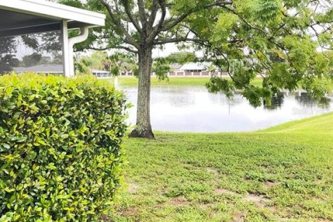 Condo in Orlando, Florida, 2 bedrooms  № 1406898 - photo 4