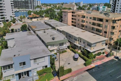 Propiedad comercial en venta en Miami Beach, Florida № 1305987 - foto 25