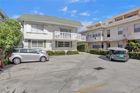 Propiedad comercial en venta en Miami Beach, Florida № 1305987 - foto 1