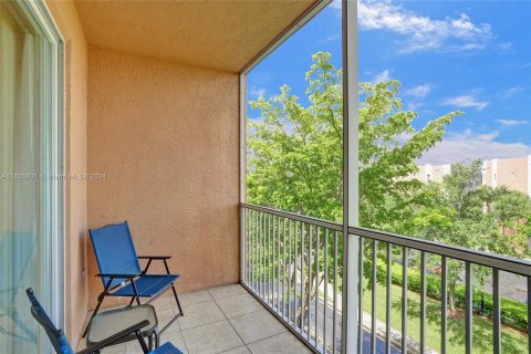 Condominio en venta en Tamarac, Florida, 2 dormitorios, 114.18 m2 № 1305955 - foto 22