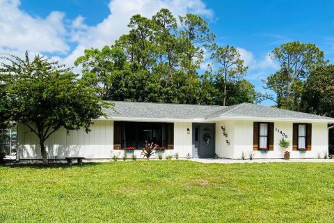 House in Jupiter, Florida 4 bedrooms, 219.44 sq.m. № 1226961 - photo 21