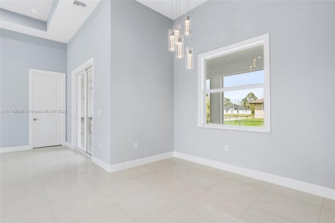 Casa en venta en Lehigh Acres, Florida, 4 dormitorios № 1059660 - foto 27