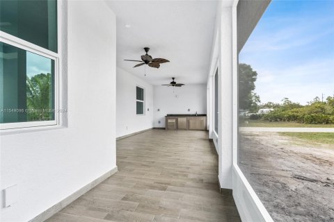 Villa ou maison à vendre à Lehigh Acres, Floride: 4 chambres № 1059660 - photo 29