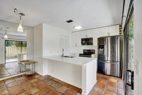 Townhouse in Boca Raton, Florida 3 bedrooms, 127 sq.m. № 1217263 - photo 27