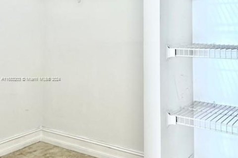 Condominio en venta en Miami Beach, Florida, 2 dormitorios, 82.68 m2 № 1423156 - foto 22