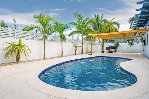 Villa ou maison à vendre à Miami Lakes, Floride: 4 chambres, 194.26 m2 № 1050488 - photo 28