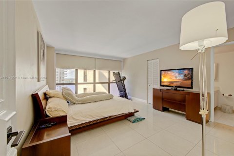 Condominio en venta en Aventura, Florida, 3 dormitorios, 145.95 m2 № 1050528 - foto 7