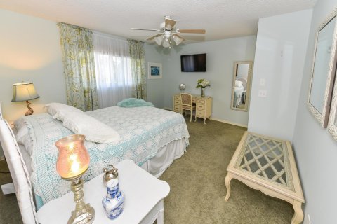 Купить кондоминиум в Дженсен-Бич, Флорида 2 спальни, 120.68м2, № 1070458 - фото 26
