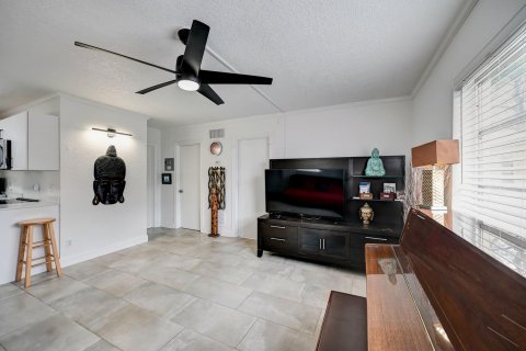 Condo in Fort Lauderdale, Florida, 2 bedrooms  № 1022239 - photo 29