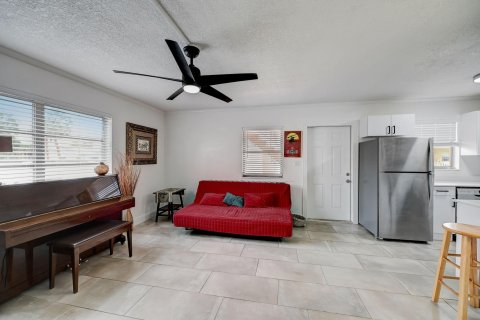 Condo in Fort Lauderdale, Florida, 2 bedrooms  № 1022239 - photo 28