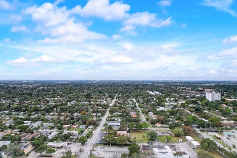 Condo in Fort Lauderdale, Florida, 2 bedrooms  № 1022239 - photo 5