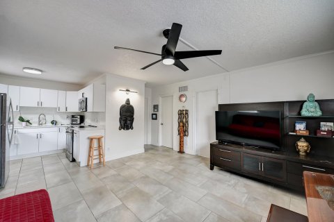 Condo in Fort Lauderdale, Florida, 2 bedrooms  № 1022239 - photo 30