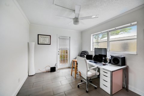 Condo in Fort Lauderdale, Florida, 2 bedrooms  № 1022239 - photo 16