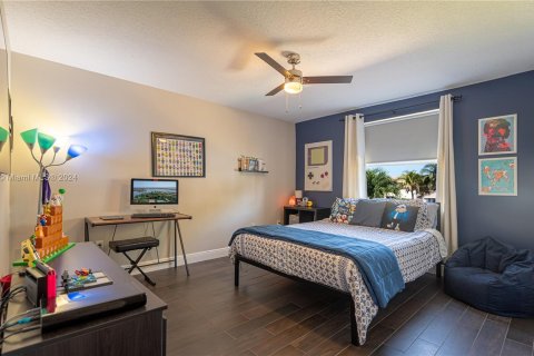 House in Miramar, Florida 5 bedrooms, 325.25 sq.m. № 1060832 - photo 20