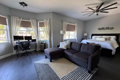Casa en venta en Miramar, Florida, 5 dormitorios, 325.25 m2 № 1060832 - foto 11