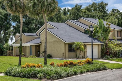 Touwnhouse à vendre à Orlando, Floride: 2 chambres, 134.43 m2 № 1358415 - photo 2