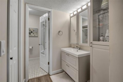 Touwnhouse à vendre à Orlando, Floride: 2 chambres, 134.43 m2 № 1358415 - photo 16