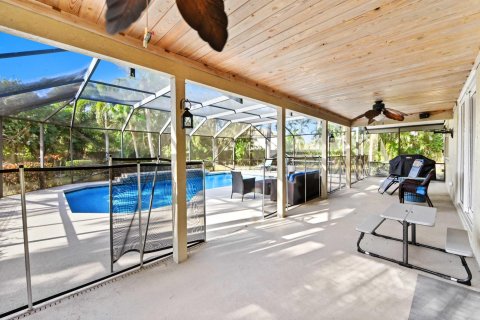 Villa ou maison à vendre à Palm City, Floride: 4 chambres, 280.56 m2 № 1026986 - photo 5
