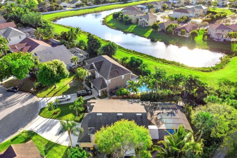 Villa ou maison à vendre à Palm City, Floride: 4 chambres, 280.56 m2 № 1026986 - photo 1