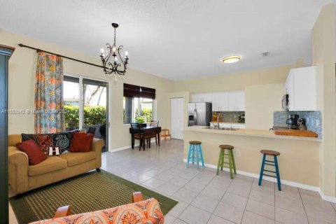 Villa ou maison à vendre à Homestead, Floride: 4 chambres, 192.59 m2 № 1065036 - photo 15