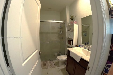 Casa en venta en Homestead, Florida, 4 dormitorios, 186.36 m2 № 1065076 - foto 14