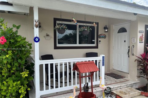 Casa en venta en Cutler Bay, Florida, 3 dormitorios, 117.43 m2 № 1058256 - foto 17
