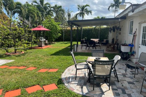 Villa ou maison à vendre à Cutler Bay, Floride: 3 chambres, 117.43 m2 № 1058256 - photo 28