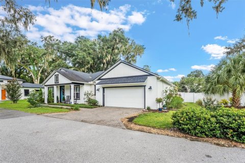 Villa ou maison à vendre à Oviedo, Floride: 3 chambres, 187.85 m2 № 1349545 - photo 3