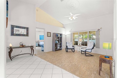 Villa ou maison à vendre à Ocala, Floride: 4 chambres, 234.21 m2 № 1349576 - photo 10